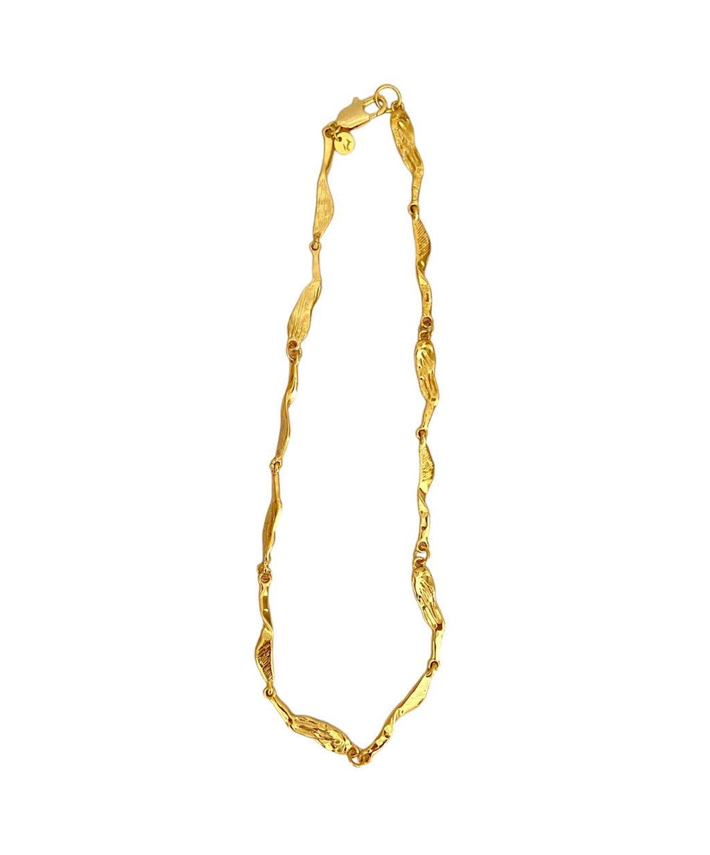 Threads of Becoming in Gold